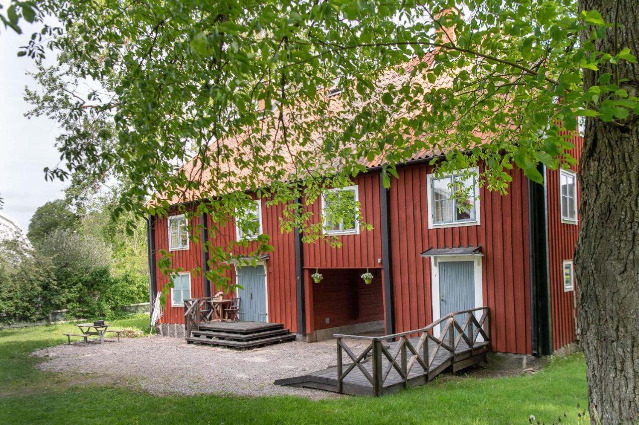Mangelgardens B&B Soderkoping Exterior photo